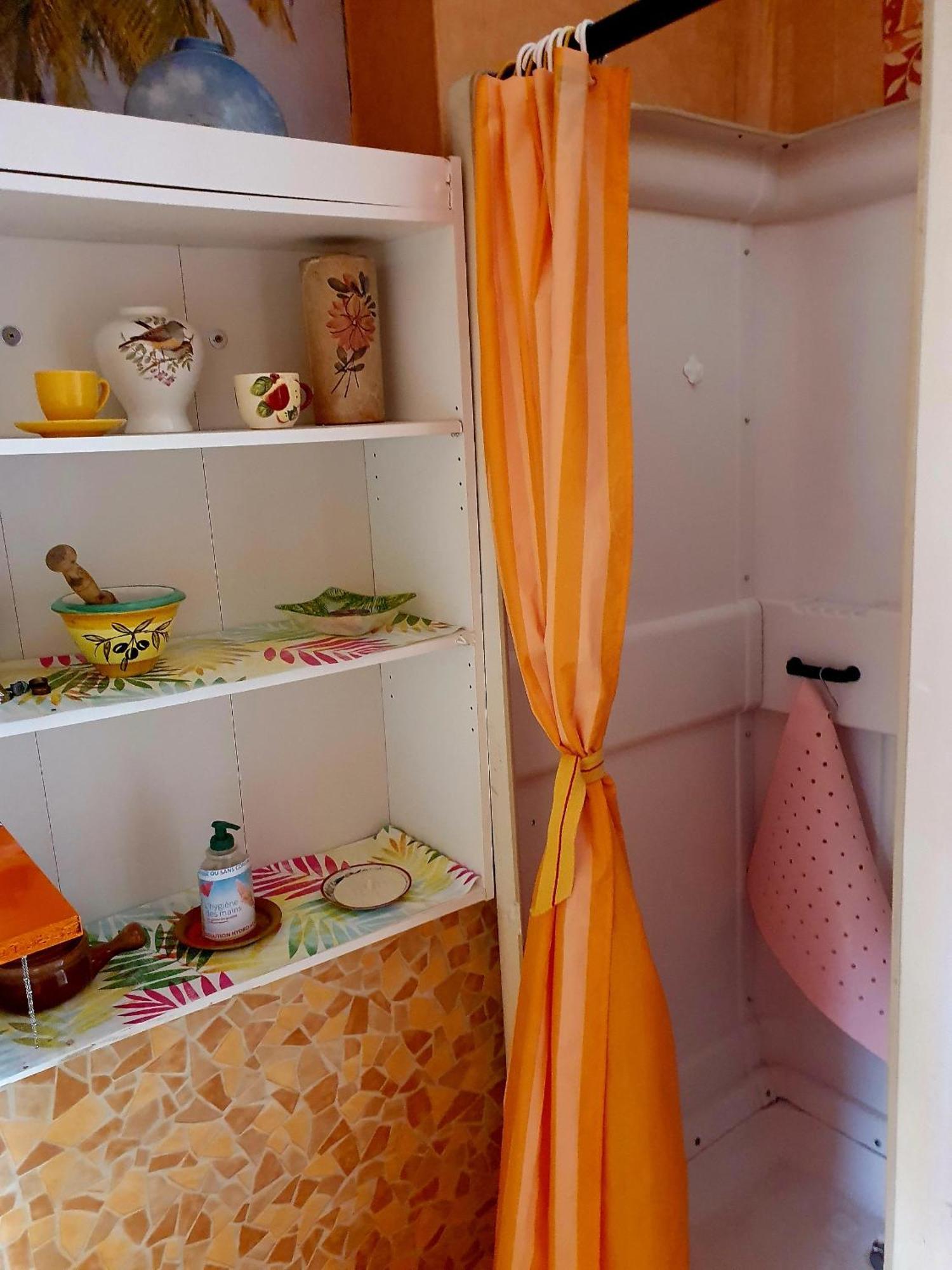 Bed And Breakfast Les Roses Multicolores Du 47 Fumel Ngoại thất bức ảnh