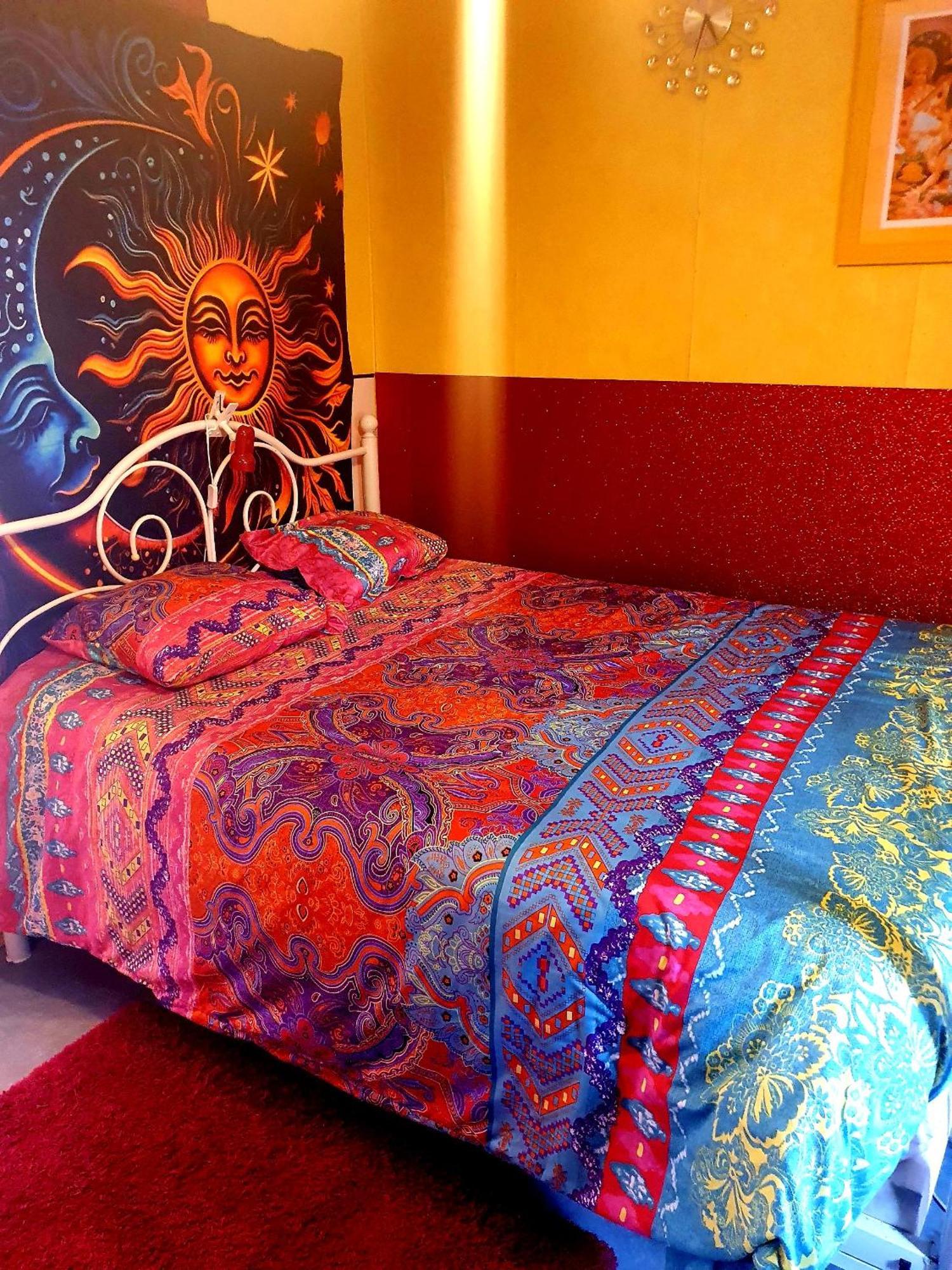 Bed And Breakfast Les Roses Multicolores Du 47 Fumel Ngoại thất bức ảnh