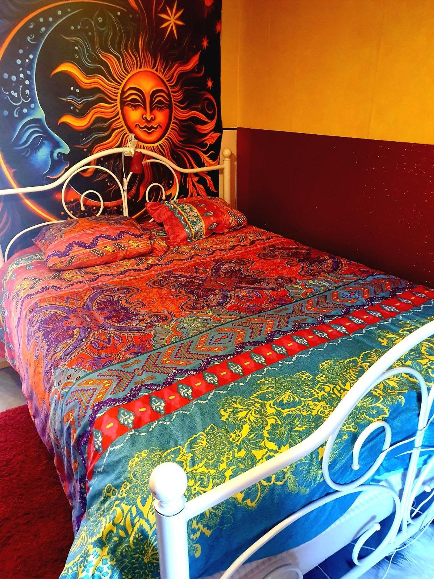 Bed And Breakfast Les Roses Multicolores Du 47 Fumel Ngoại thất bức ảnh